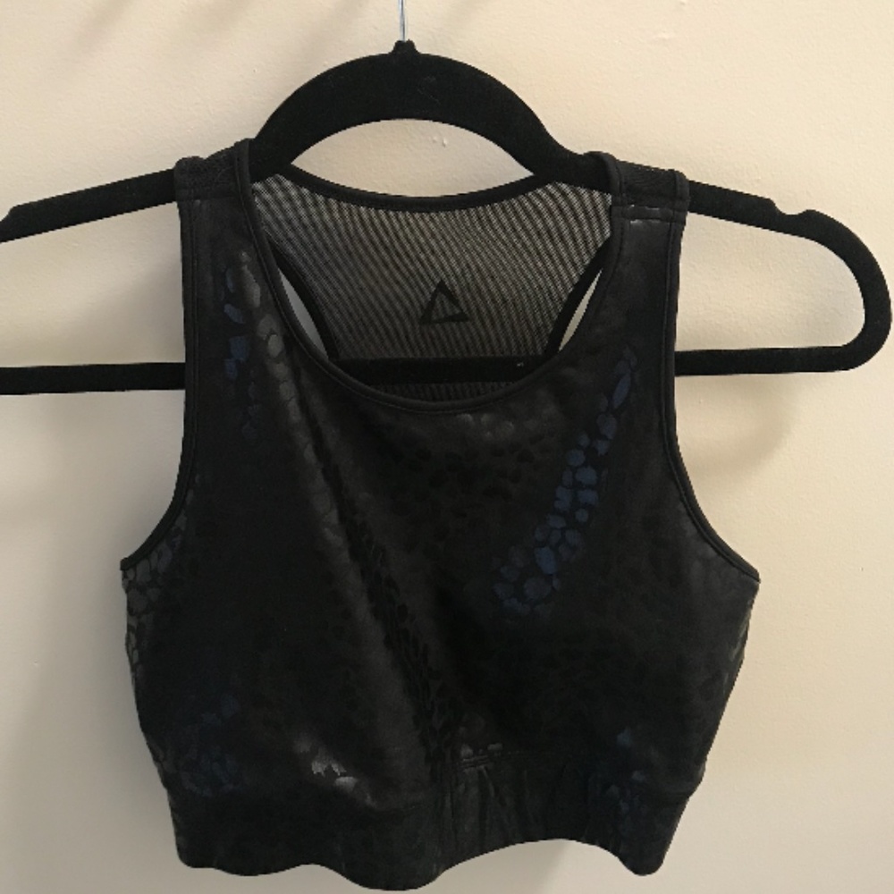 Black High Neck Sports Bra with Cheetah Pattern
